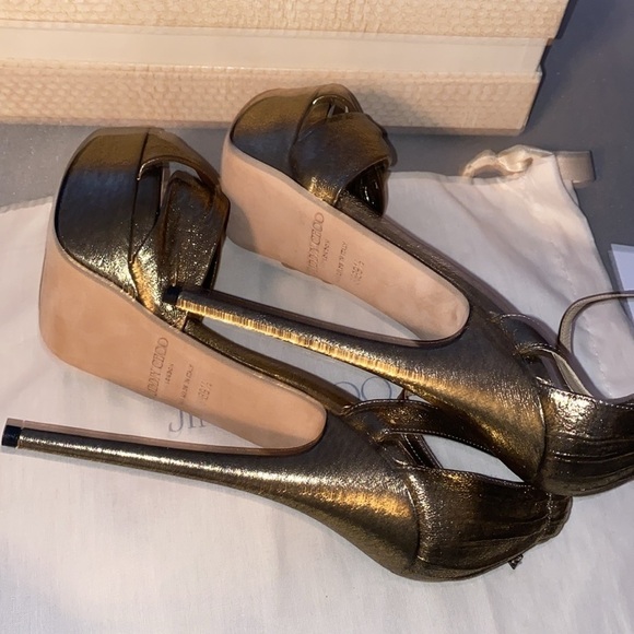 Jimmy Choo Icons A Treasured Red Carpet Style for Oscar Nominees New inBox 39.5 - Picture 7 of 14